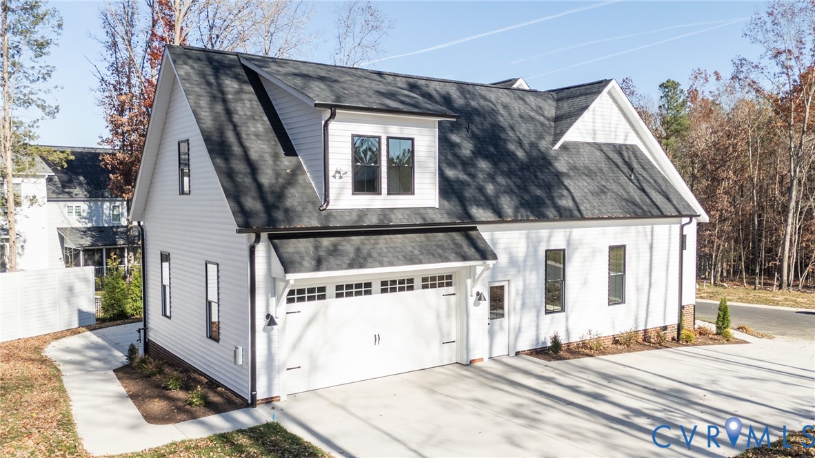 4713 Singing Bird Dr