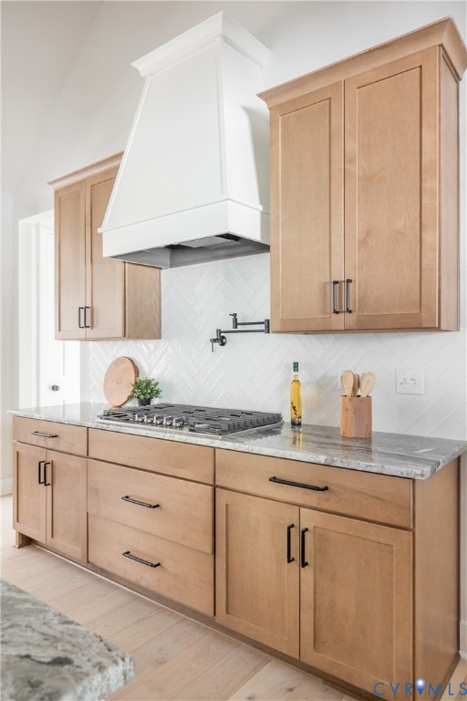 4713 Singing Bird Dr