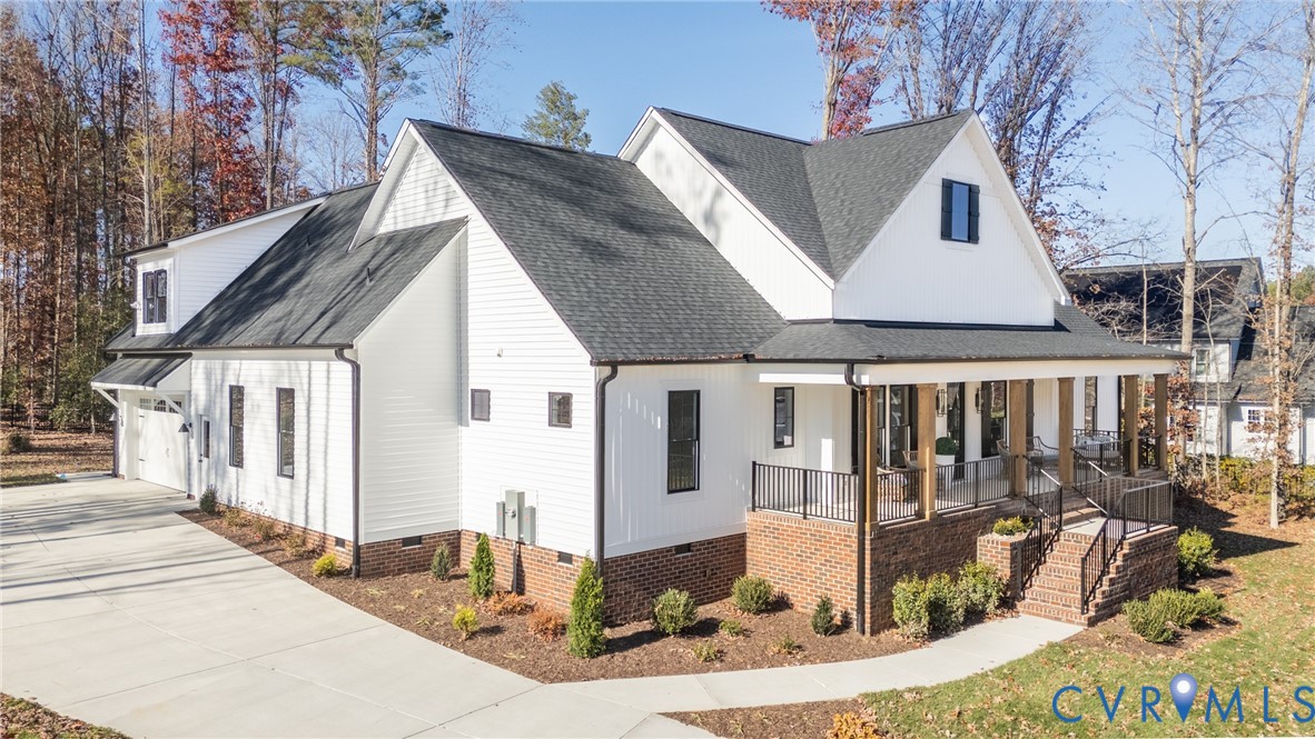 4713 Singing Bird Dr