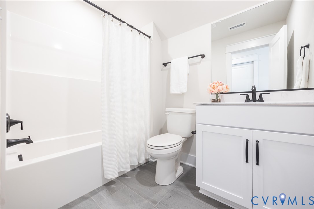 4713 Singing Bird Dr