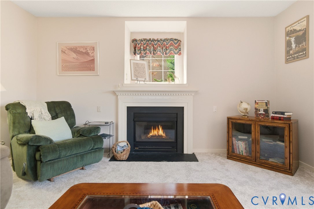 5343 Nairn Ln