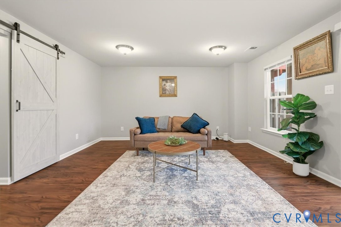 4836 Skyline Ridge Dr