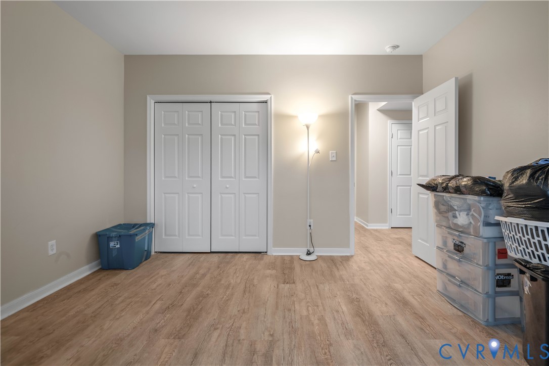 644 Abbey Village Cir