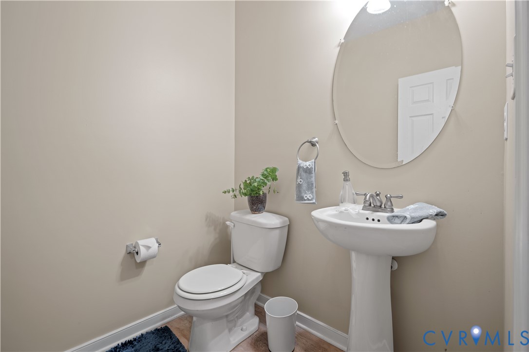 644 Abbey Village Cir