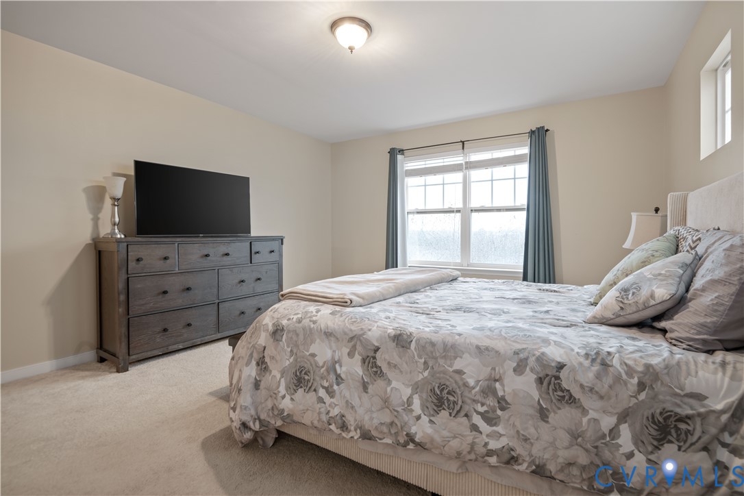 644 Abbey Village Cir