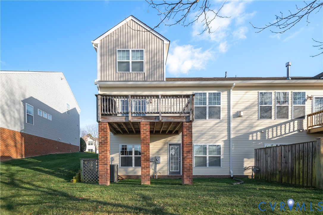 644 Abbey Village Cir