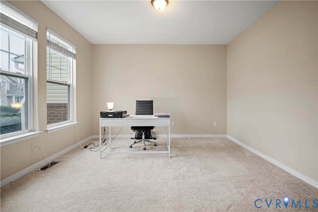 644 Abbey Village Cir