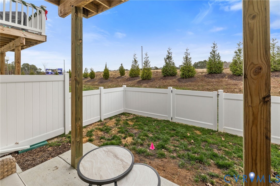 7241 Leire Ln