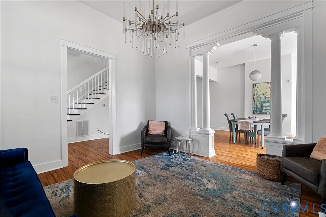 1003 Chimborazo Blvd