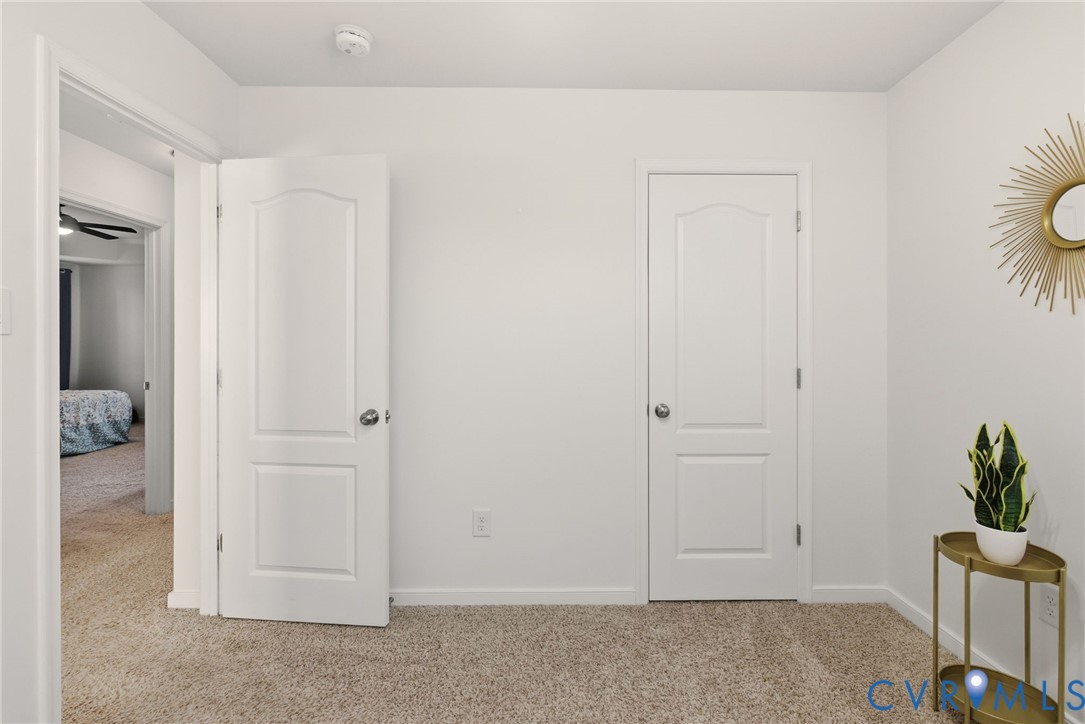 1207 Ashton Village Ct