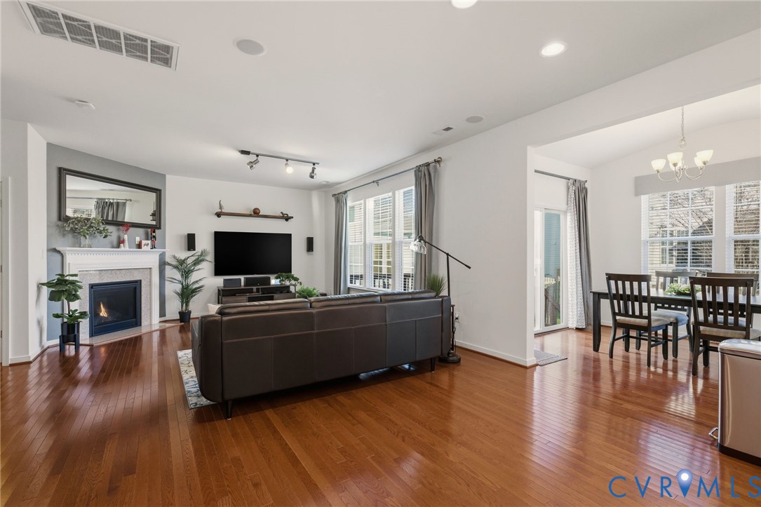 1207 Ashton Village Ct