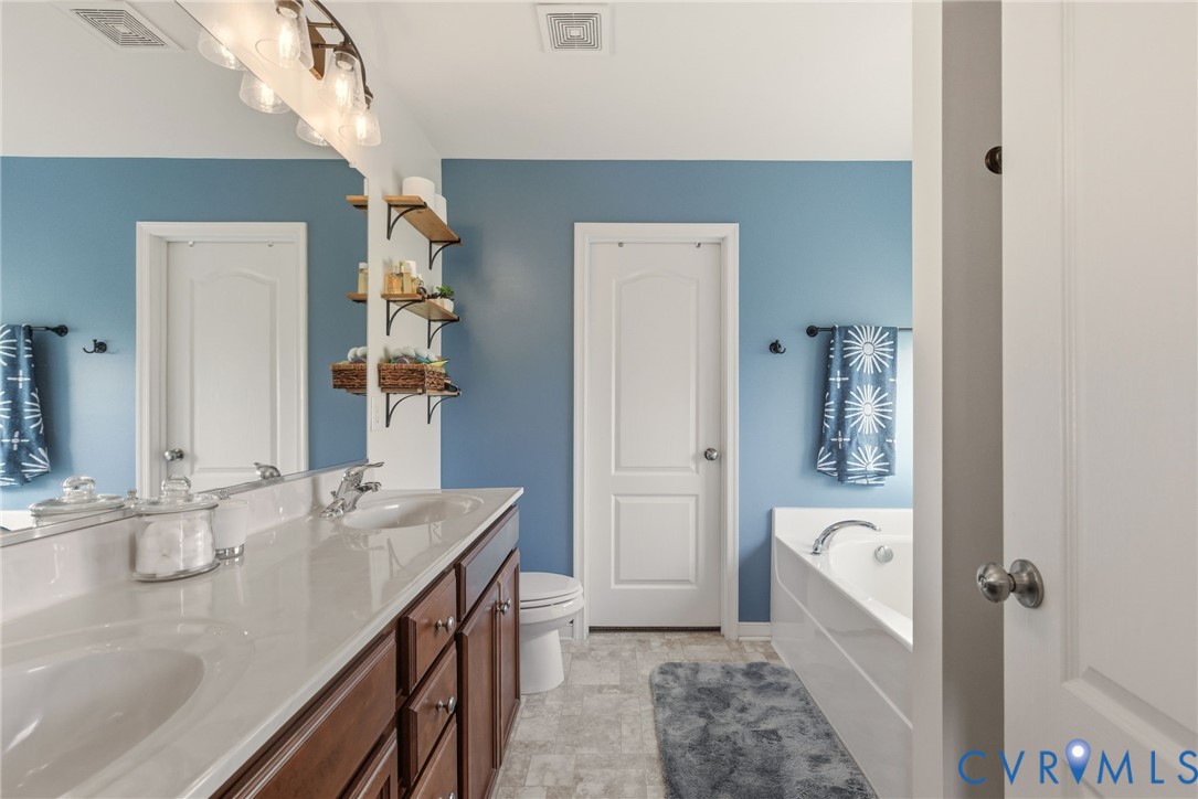 1207 Ashton Village Ct