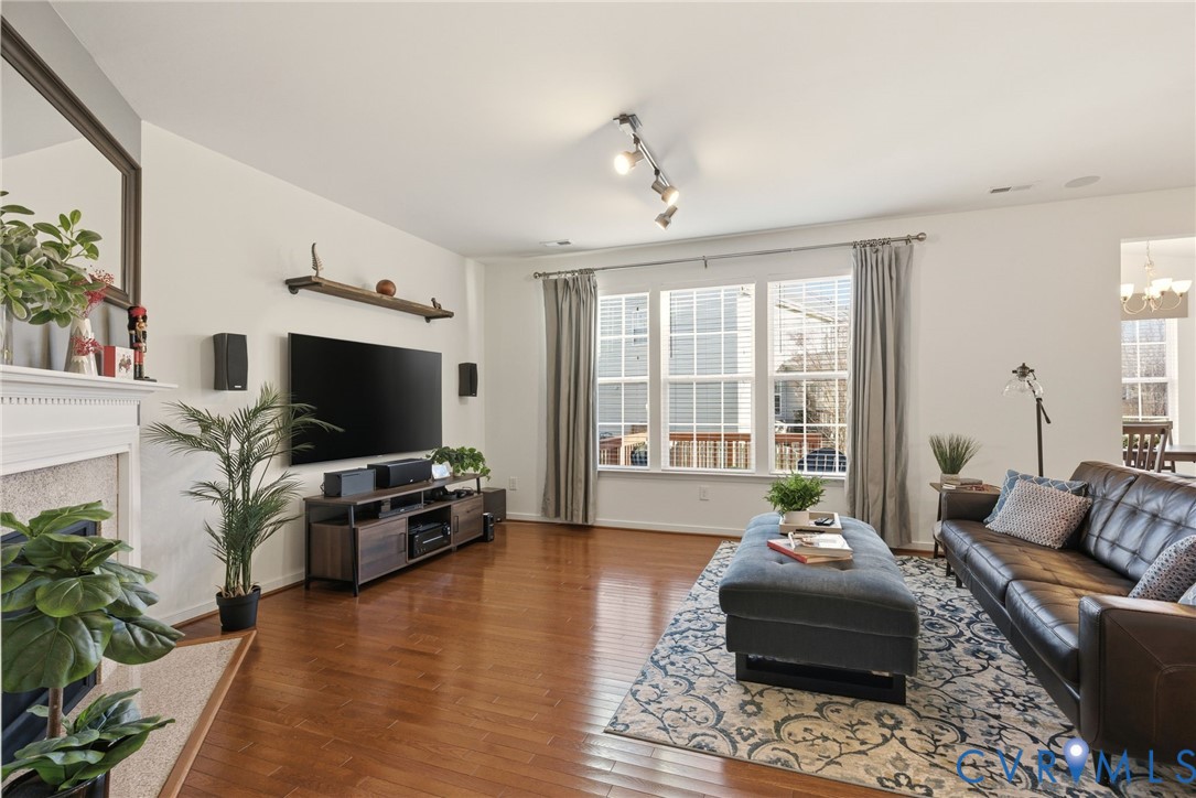 1207 Ashton Village Ct