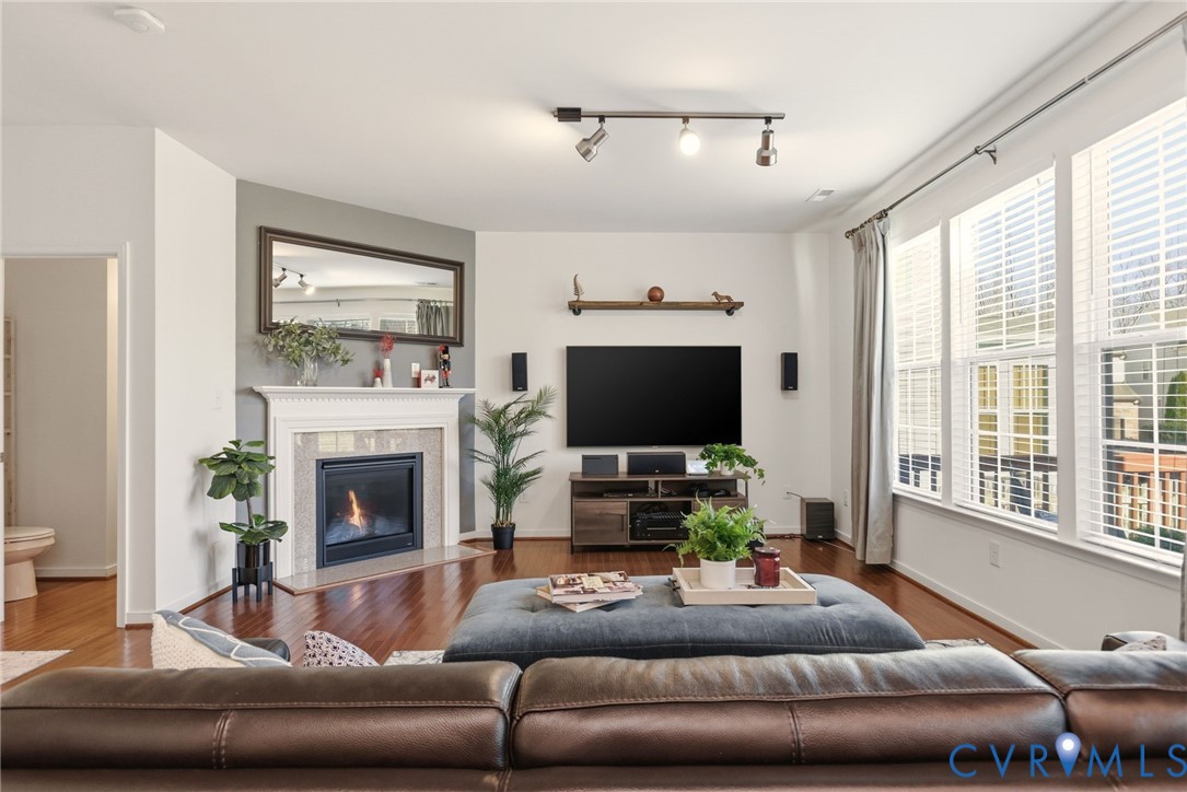 1207 Ashton Village Ct