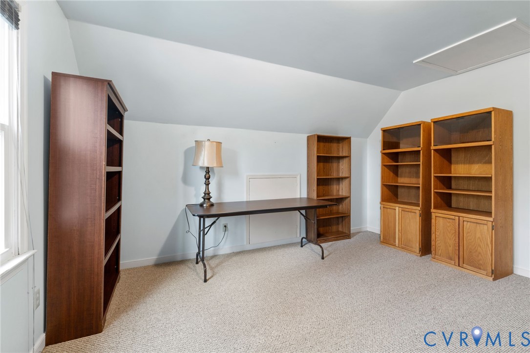 3621 Old Buckingham Rd