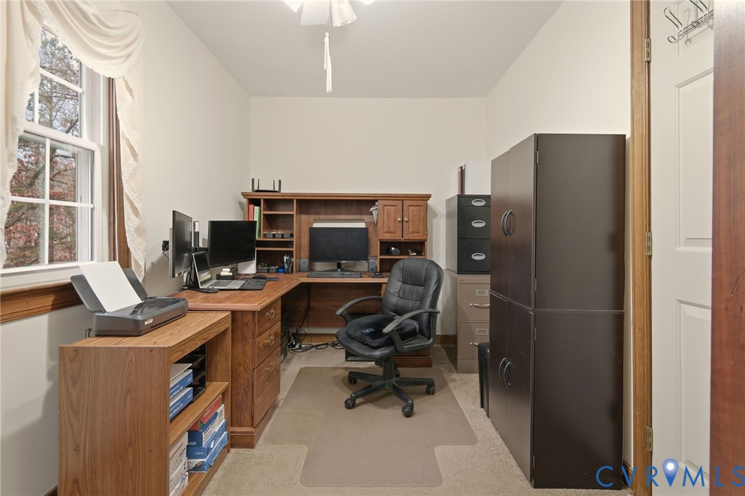 12802 Worsham Green Pl