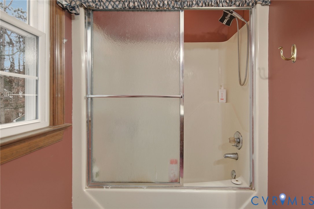 12802 Worsham Green Pl