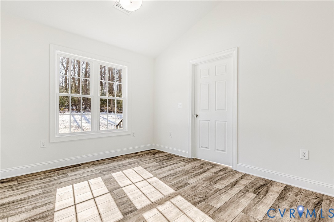 125 Ferry Landing Rd