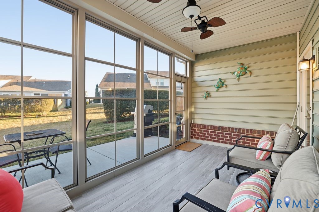 6811 Southwalk Hts