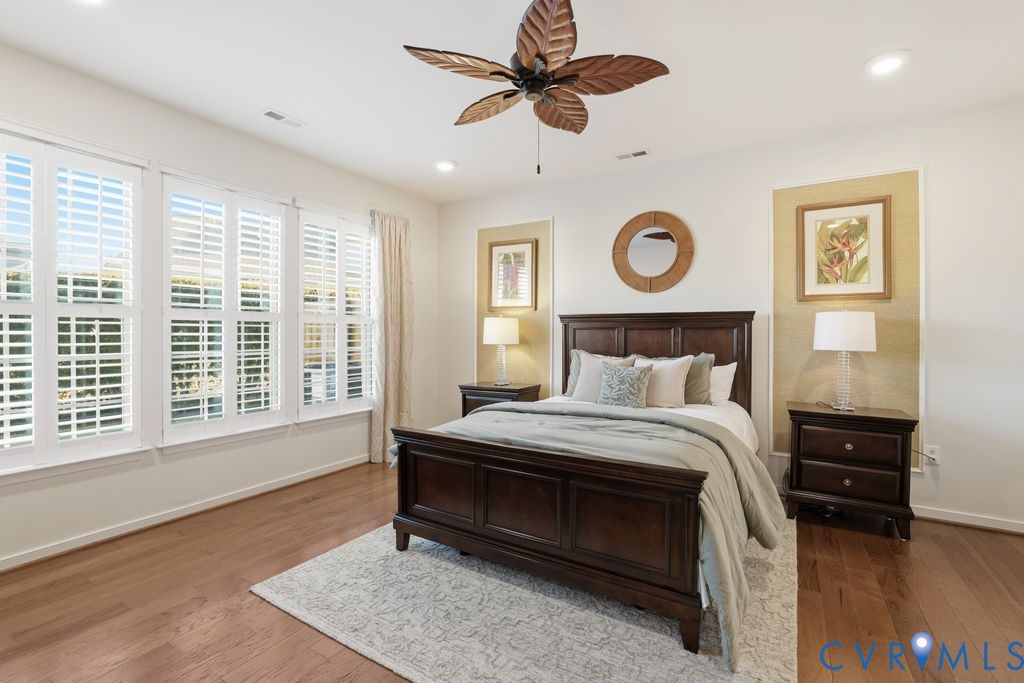 6811 Southwalk Hts
