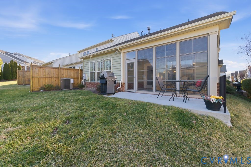 6811 Southwalk Hts