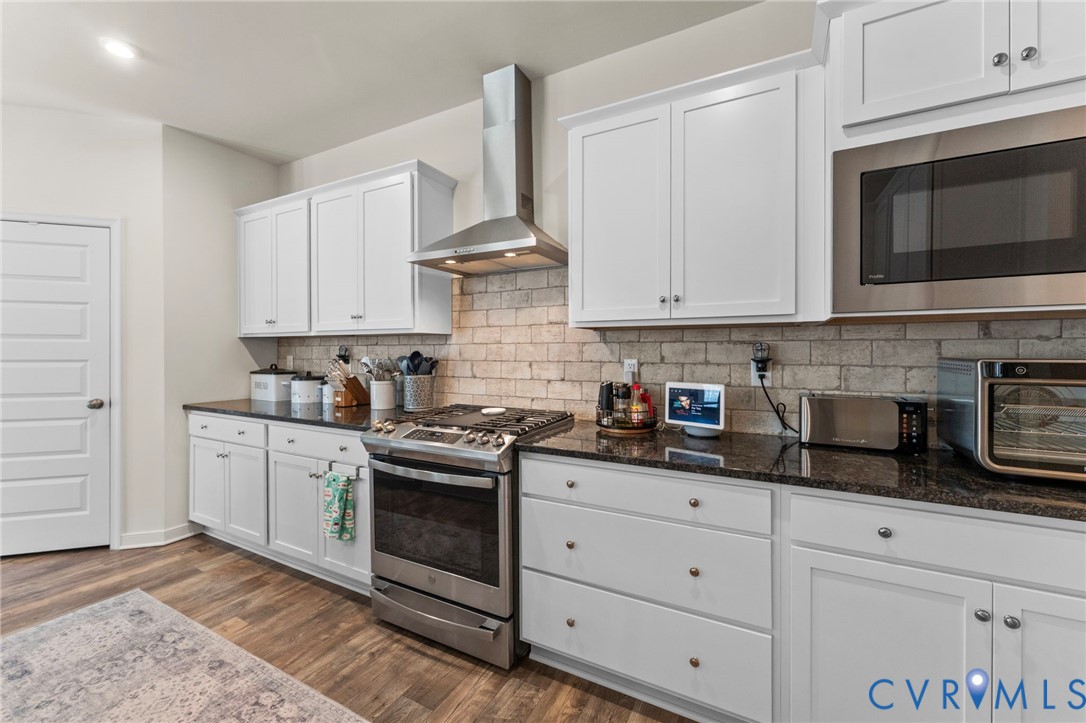 16718 Lilting Moon Ct