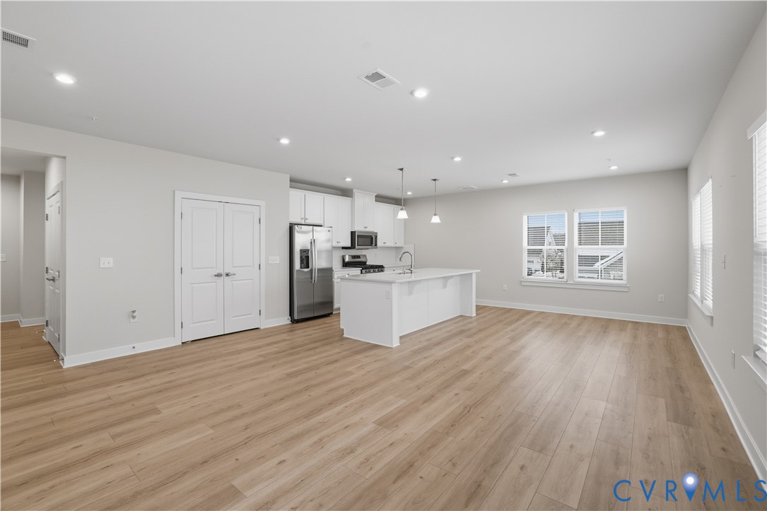 6655 Citory Way Unit#203