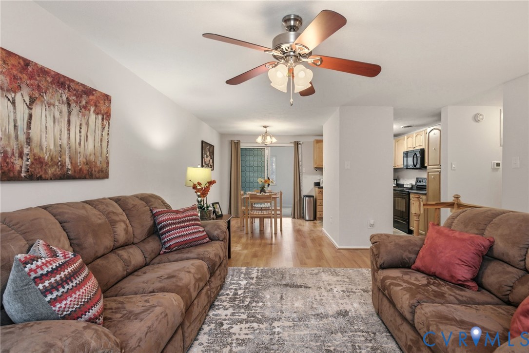 13712 Sutters Mill Cir