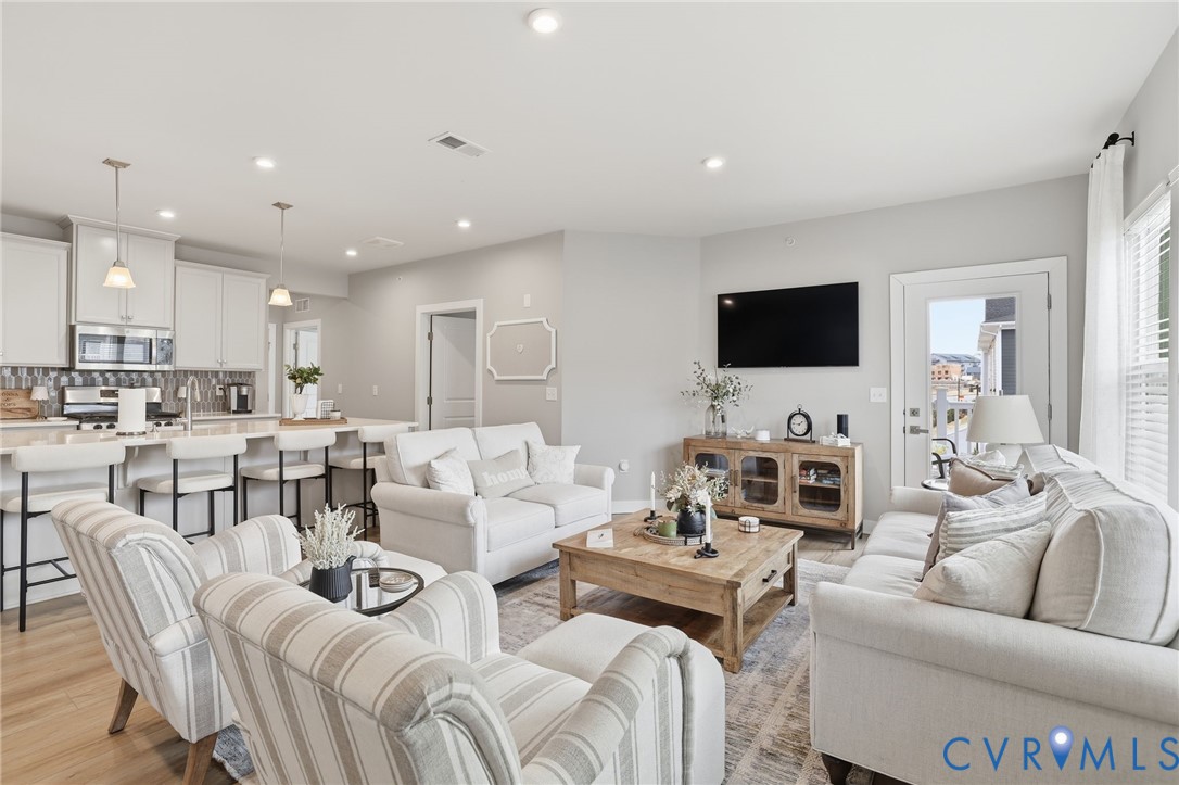 6635 Citory Way Unit#306