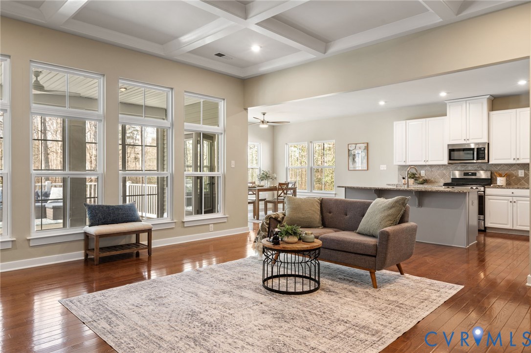 17531 Great Falls Cir