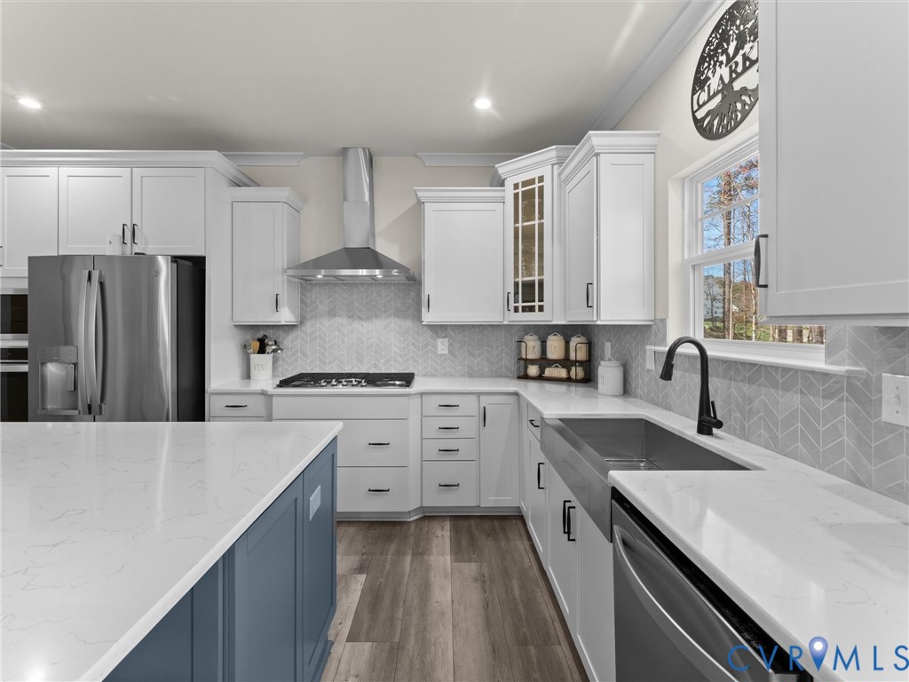 16801 Chalet Ct