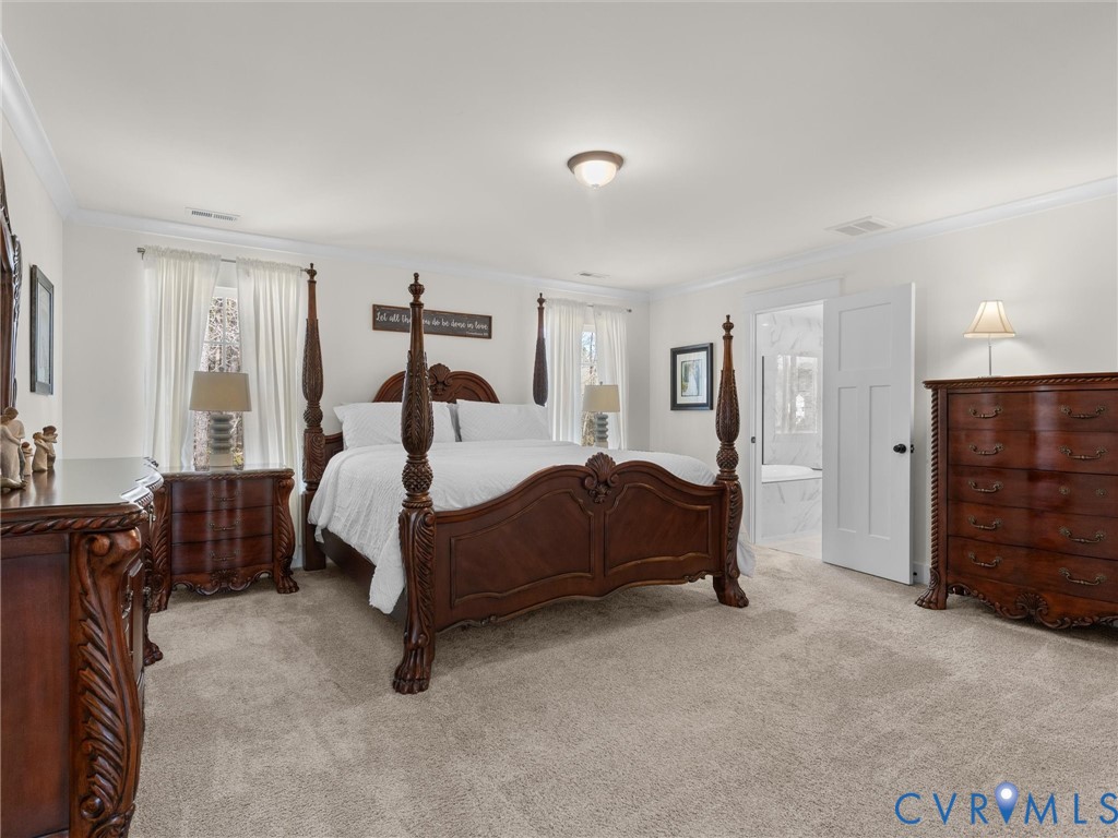 16801 Chalet Ct