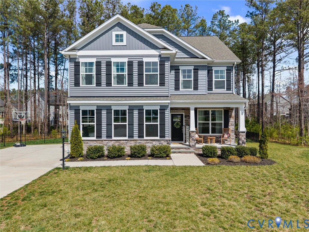 16801 Chalet Ct