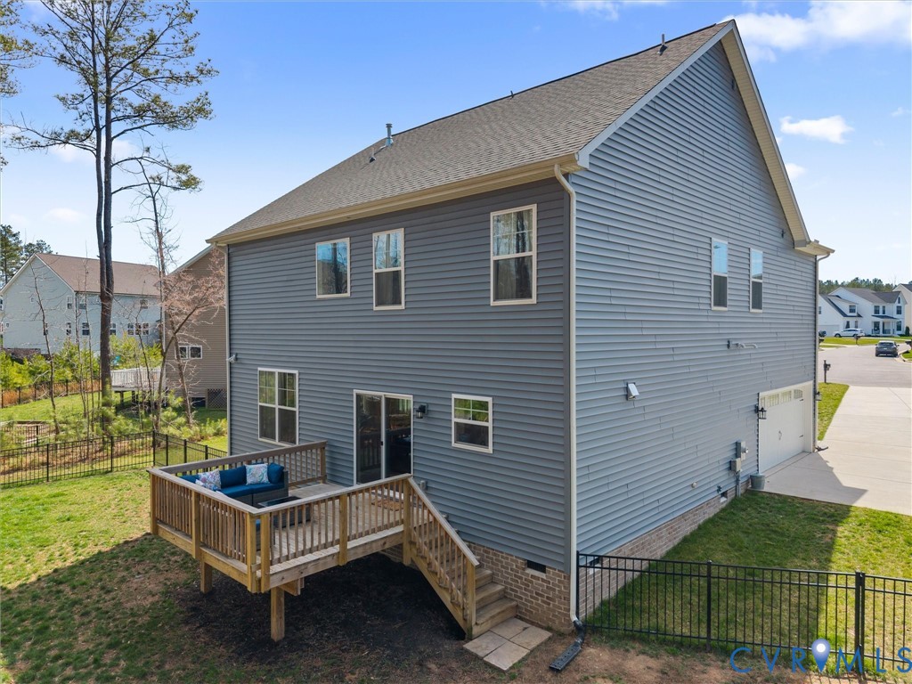 16801 Chalet Ct