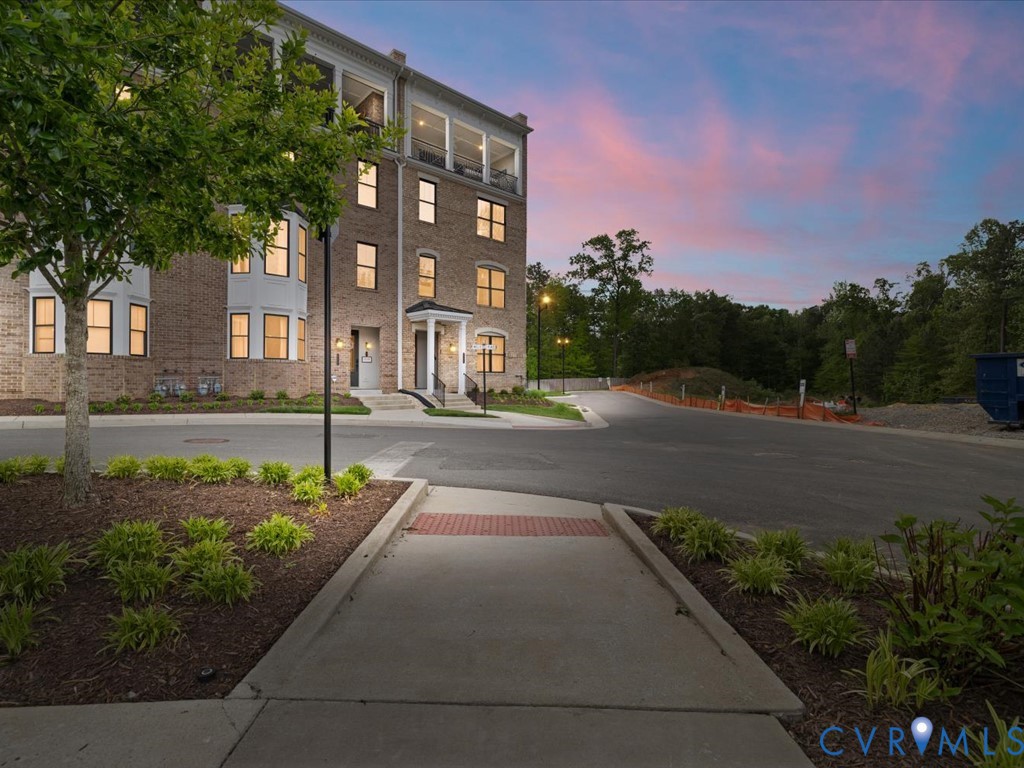 111 Wellie Hill Pl Unit#B