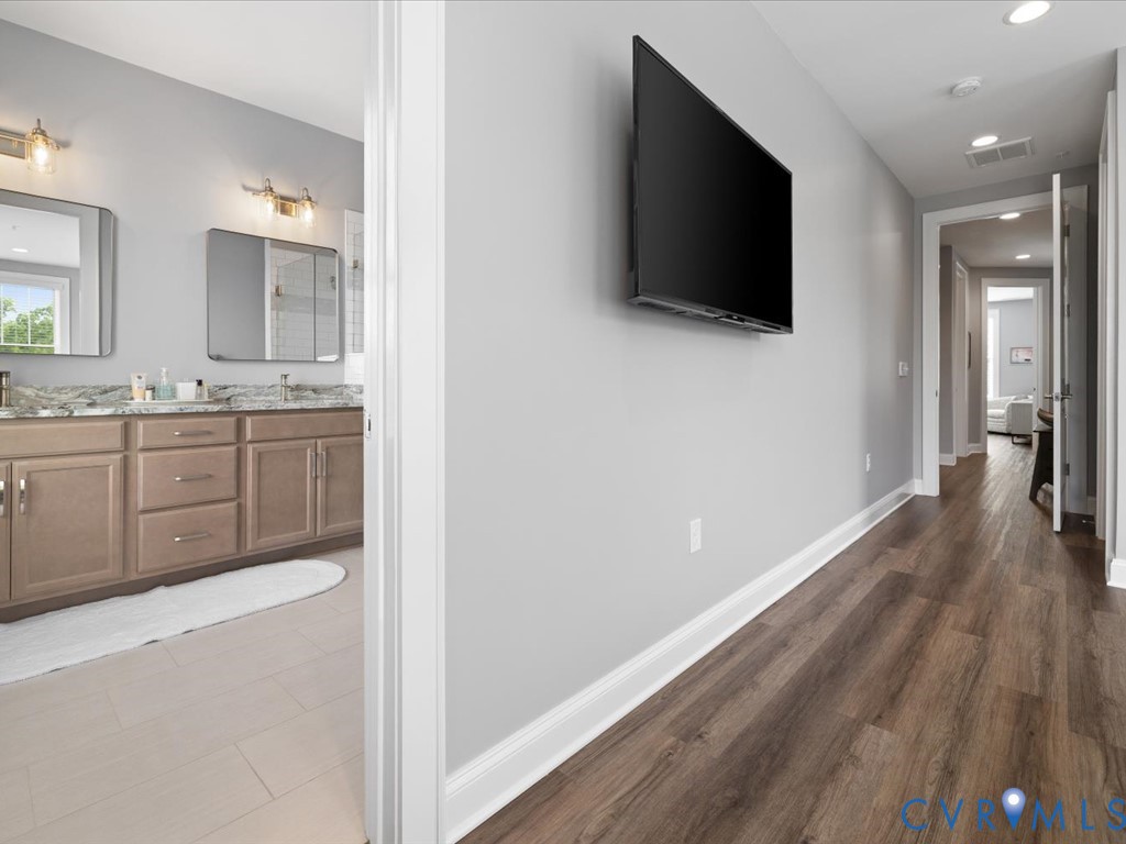 111 Wellie Hill Pl Unit#B