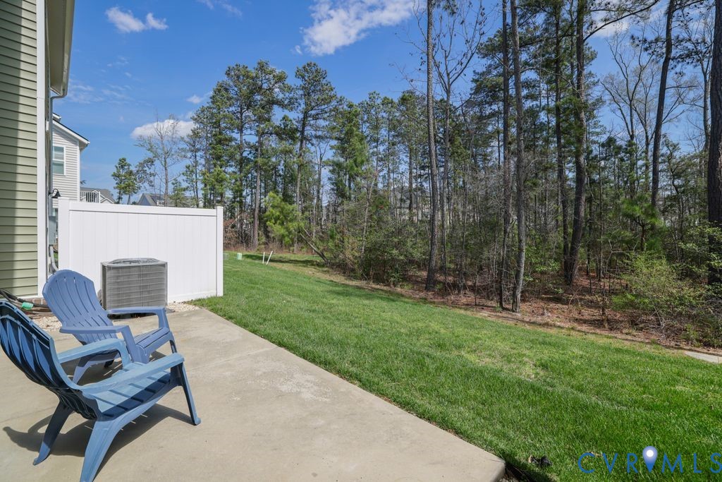 3221 Gannet Ln