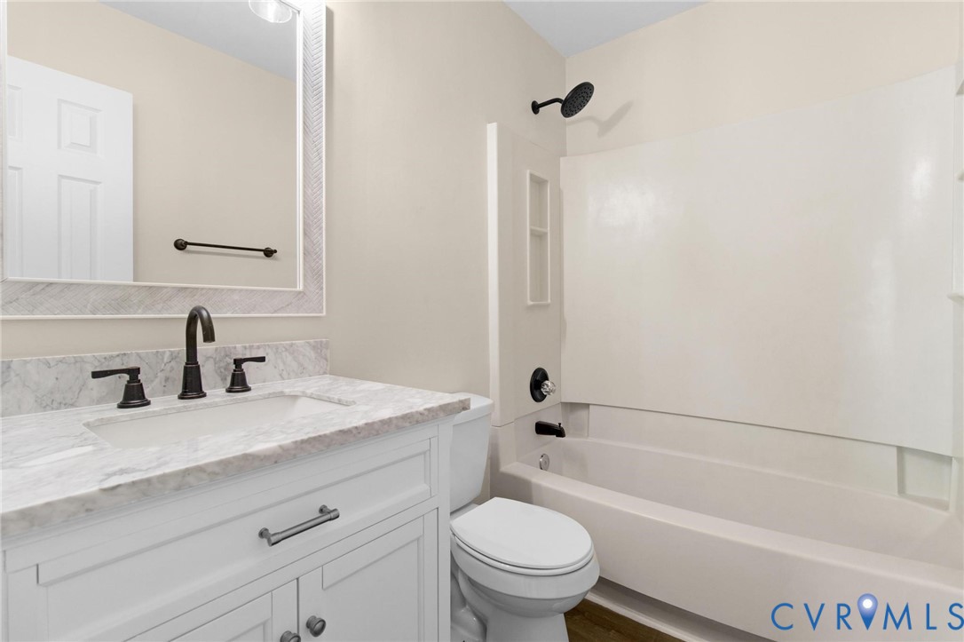 2264 High Bush Circle
