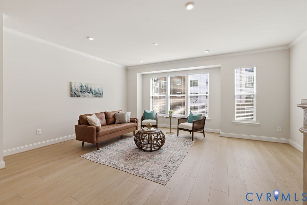 4448 Dominion Forest Cir