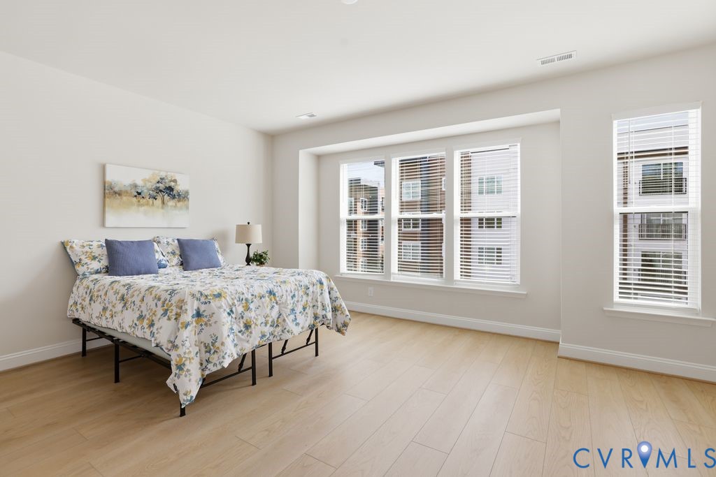 4448 Dominion Forest Cir