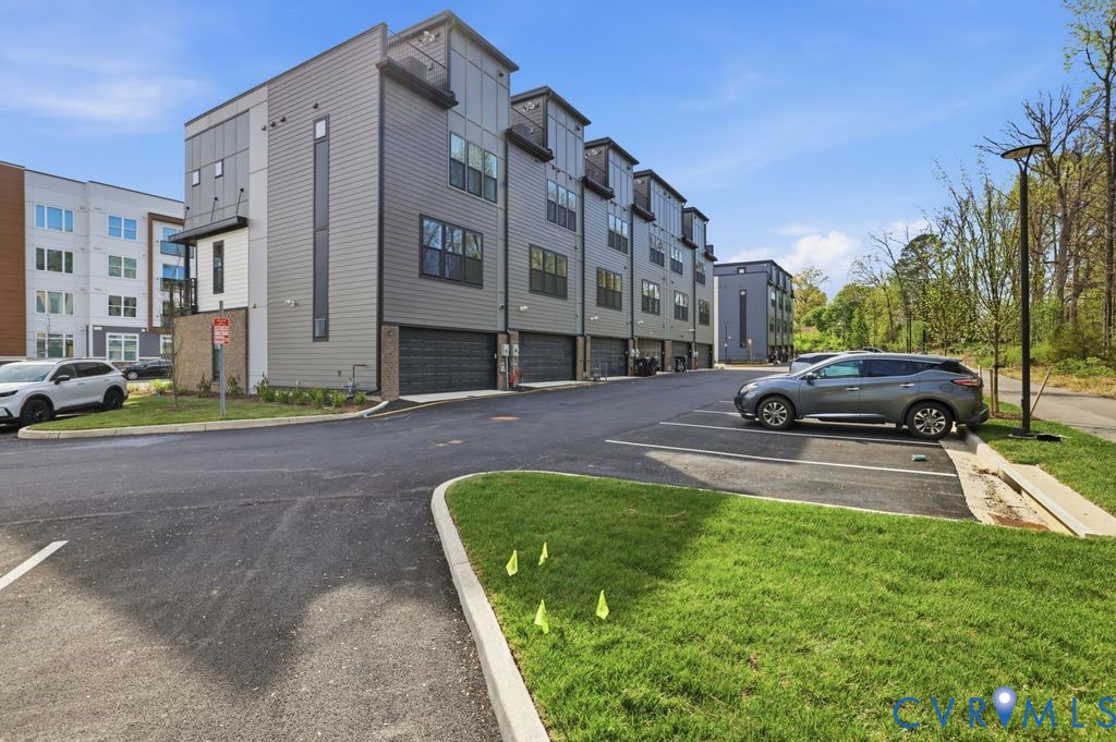 4448 Dominion Forest Cir