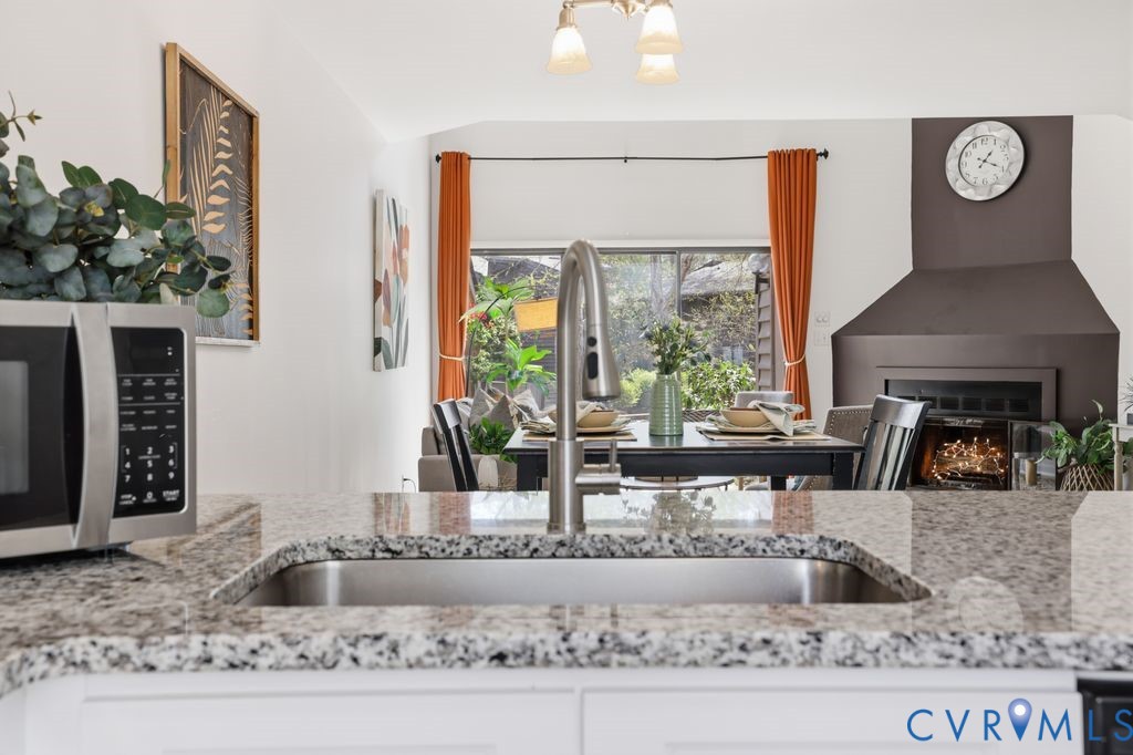2868 Woodbridge Crossing Ct