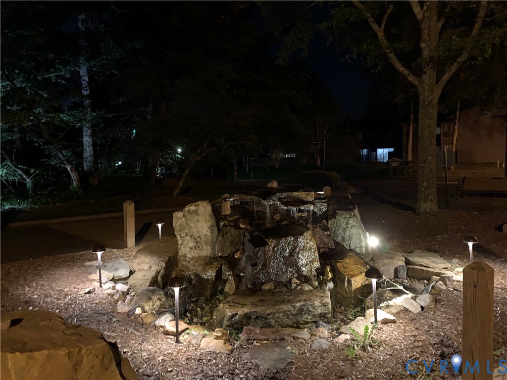 2868 Woodbridge Crossing Ct