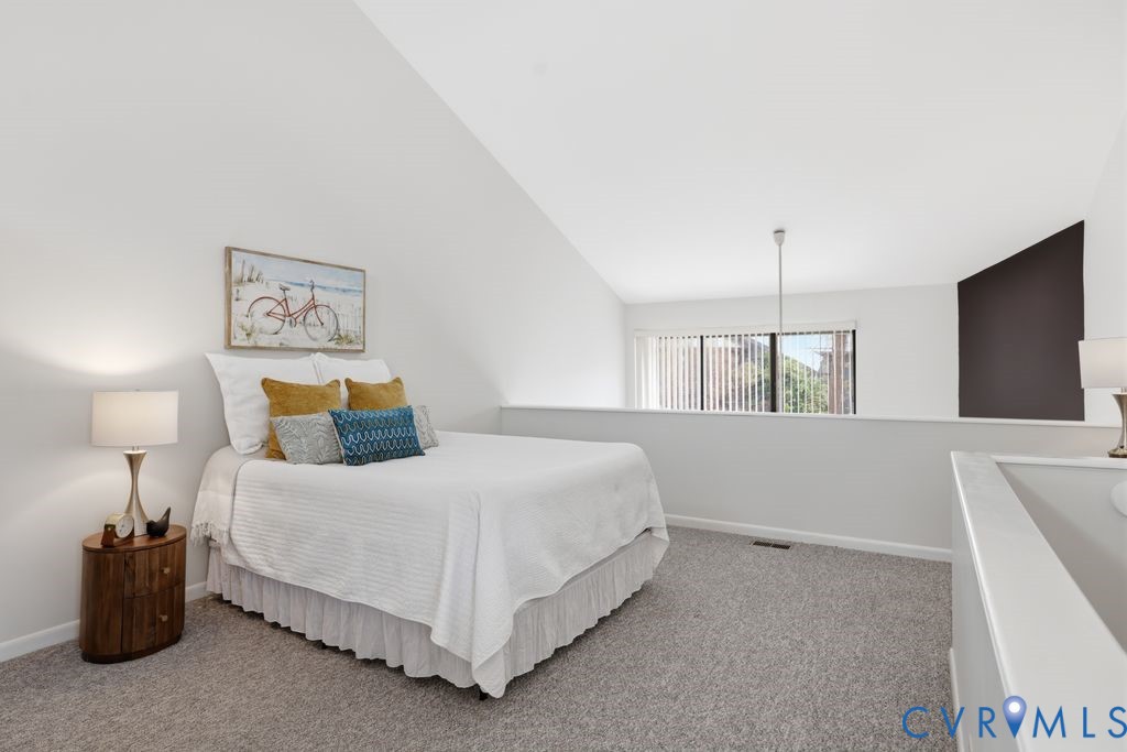 2868 Woodbridge Crossing Ct
