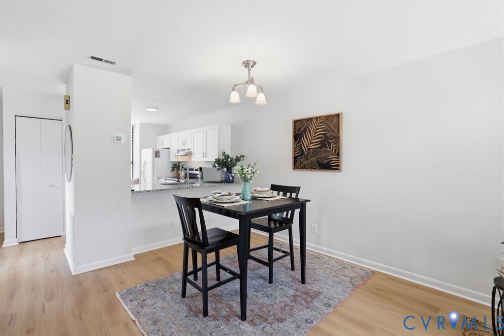 2868 Woodbridge Crossing Ct