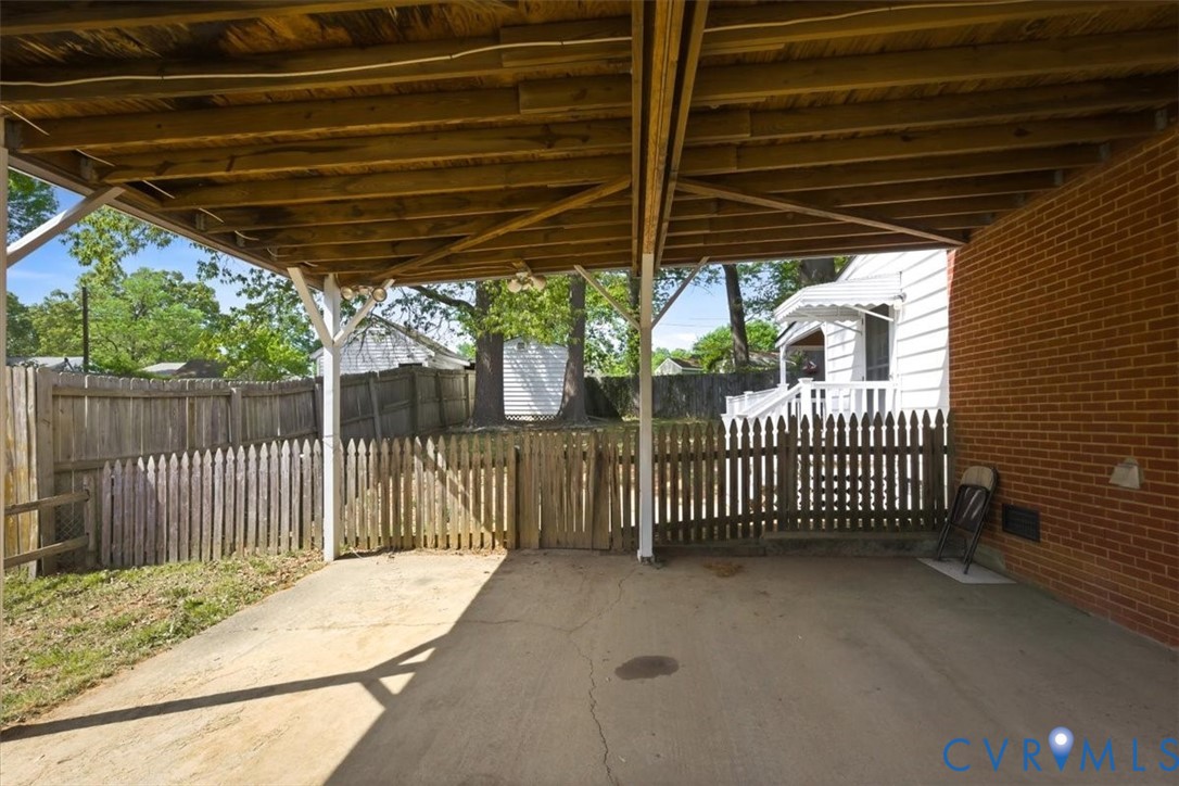 3012 Kenova Dr