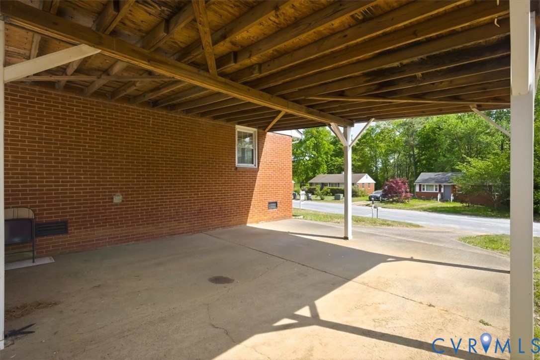 3012 Kenova Dr