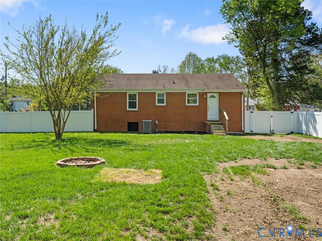 5604 Stella Rd