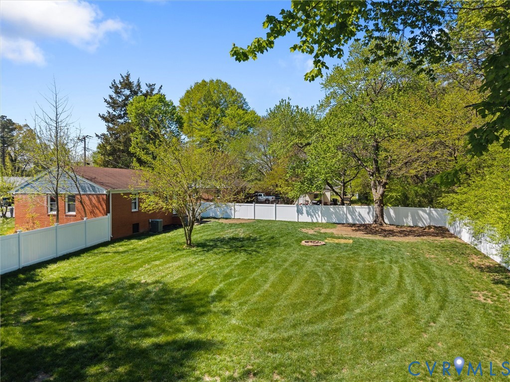 5604 Stella Rd