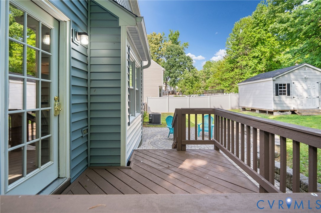 9919 Castle Glen Ter